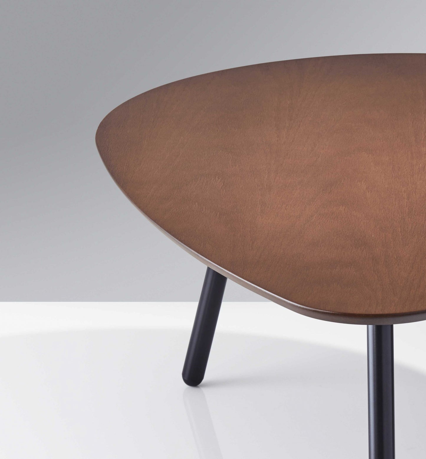 Amaryllis Black And Brown Solid Wood Round Nested Tables